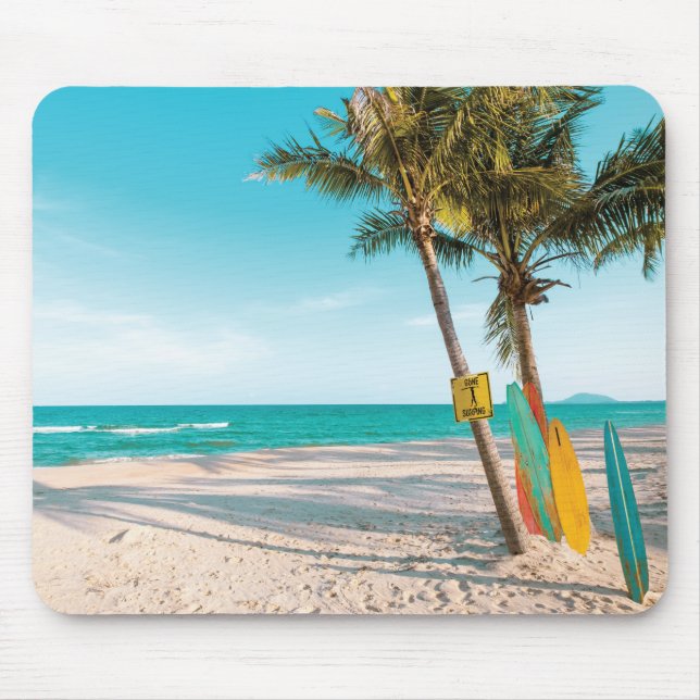 Surfbretter am Strand werfen Kissen Mousepad (Vorne)