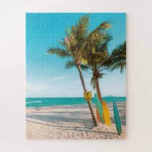 Surfbretter am Strand werfen Kissen Puzzle