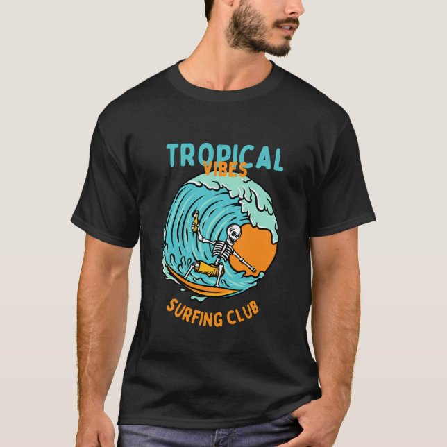 Surfclub mit tropischer Atmosphäre T-Shirt (Vorderseite)
