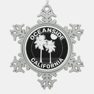 Surfen am Ozean Schneeflocken Zinn-Ornament