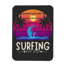 Surfen im Osten. 2025 Retro Vintag Vacay Mode Surf