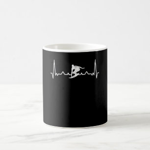 Surfen im Surfboard Surfen im Surfer Heartbeat Kaffeetasse