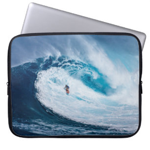 Surfen in den Röhren Laptopschutzhülle