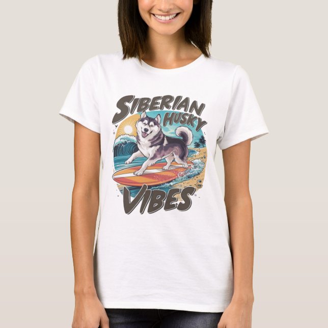 Surfen sibirischer Husky erobert tropischen Schnee T-Shirt (Vorderseite)