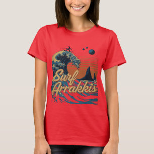 Surfen Sie in den Dünen von Arrakis T-Shirt