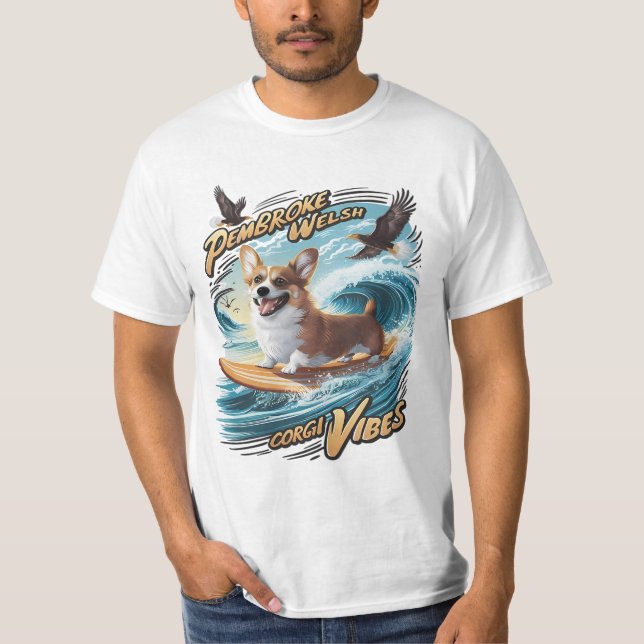 Surfen Walisischer Corgi fängt große Welle T-Shirt (Vorderseite)