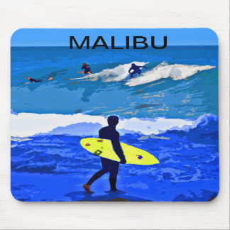 Surfendes Mousepad entworfen von Colin Carr-Nall