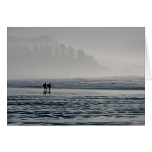 Surfer im Nebel