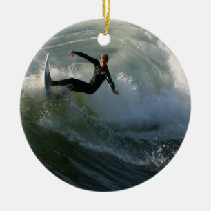 Surfer in einer Wetsuit-Verzierung Keramik Ornament