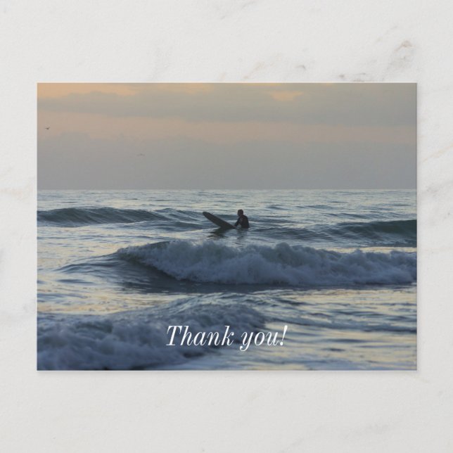 Surfer wartet postkarte (Vorderseite)