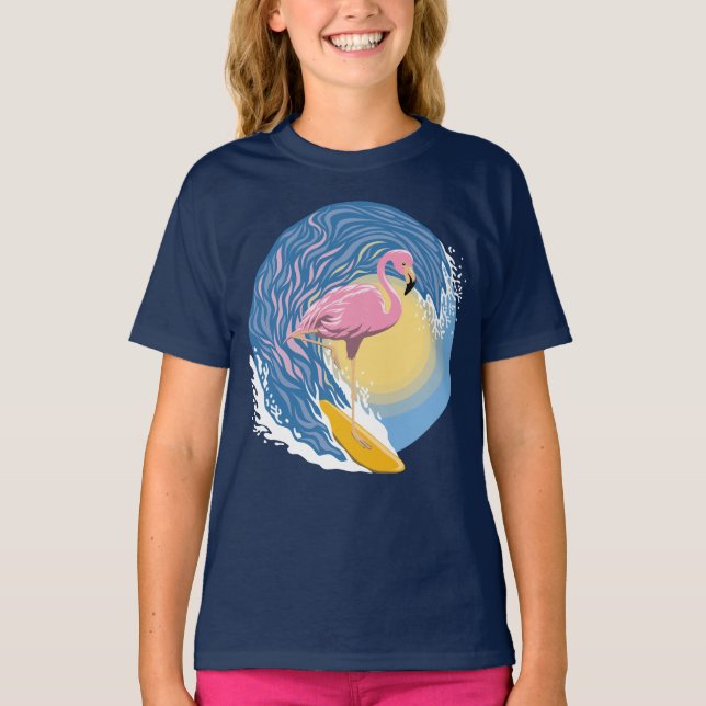 Surfing Flamingo Grafik Illustration T-Shirt (Vorderseite)