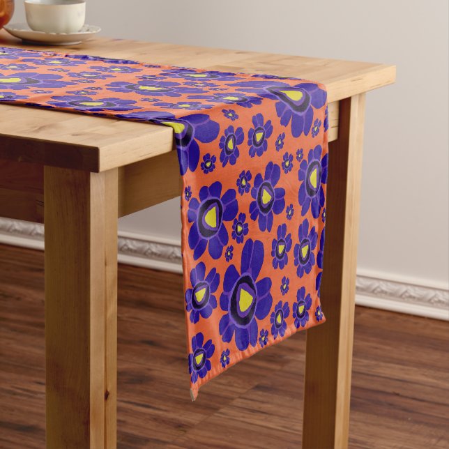 Surfinia Design Table Runner Kurzer Tischläufer (Beispiel)