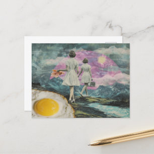 Surreal Frühstücksfrau mit Bacon und Eiern Postkarte