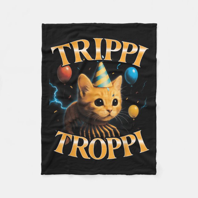 Surreal Italienisch Brainrot Meme Trip Trop Funny  Fleecedecke (Vorderseite)