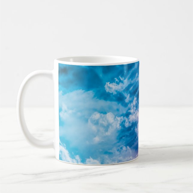 Surrealer Himmel, traumhafte abstrakte Kunst. Kaffeetasse (Links)