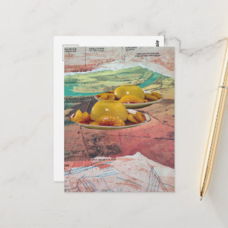 Surrealer Pfirsich-Gebirgskollage Postkarte
