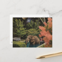Surrealer schöner Elefant im Pool Postkarte