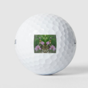 Surrealistische Fantasy-Iris-Blumenpfad Golfball