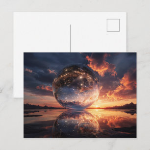 Surrealistische reflektierende Kugel mit Sternen Postkarte