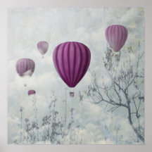 Surrealistisches Bild mit rosa Heißluftballons