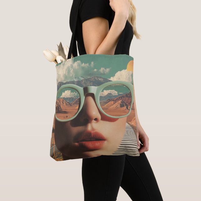 Surrealistisches Porträt mit Brille, die Wüste wid (Von Nahem)