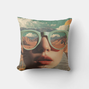Surrealistisches Porträt mit Brille, die Wüste wid Kissen