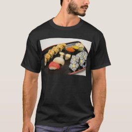 Sushi Rolls Sesame Ginger Wasabi Japan Küche T-Shirt