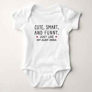 Süß, clever und lustig, genau wie meine Tante Baby Strampler