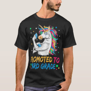Süß Versetzt In Die 3. Klasse Abschlussklasse 202 T-Shirt
