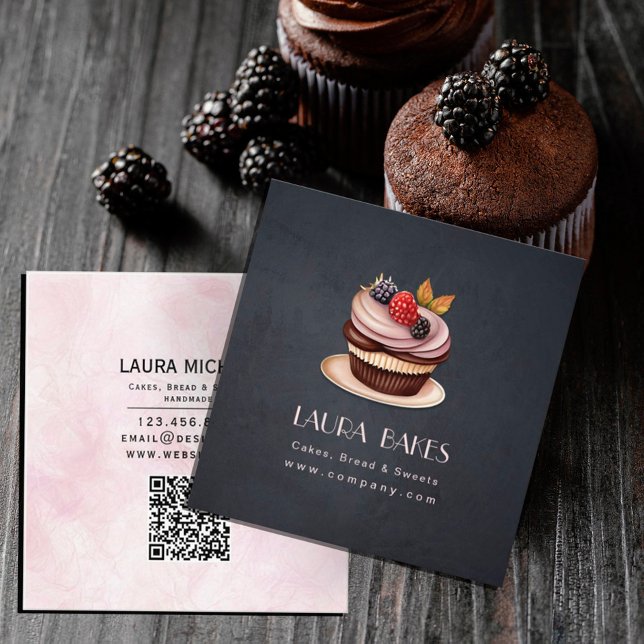 Süßbäckerei Obst Cupcakes Patisserie Quadratische Visitenkarte (Business card features delicious cupcakes #cakebakercupcake #bakery #zazzlemade)