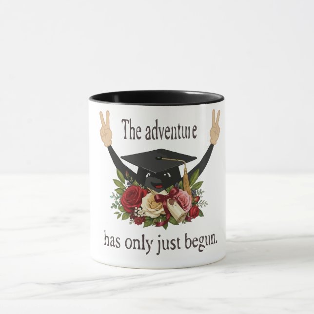 Süße Abschlussmütze mit Blumenmuster | Das Abenteu Tasse (Zentrum)