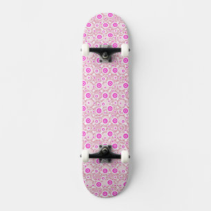 Süße abstrakte rosa Punkte Muster Skateboard