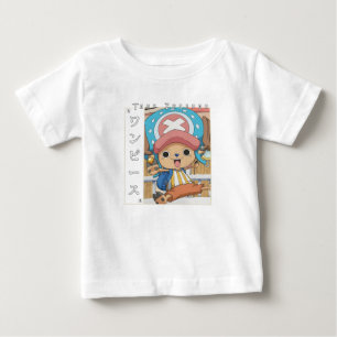 Süße Anime-Rentierfigur mit roter Medizin Baby T-shirt