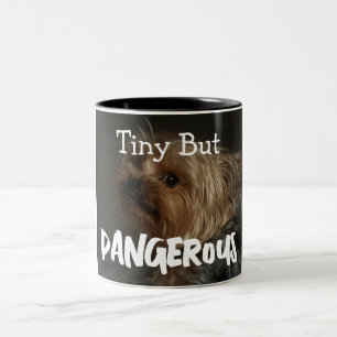 Süße anpassbare personalisierte Terrier-Hundemutte Zweifarbige Tasse