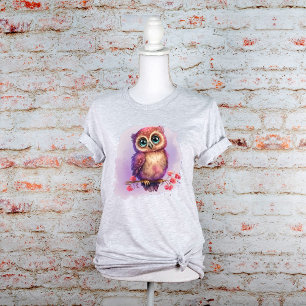 Süße Aquarell-Eule auf einem Ast mit Blumen  T-Shirt
