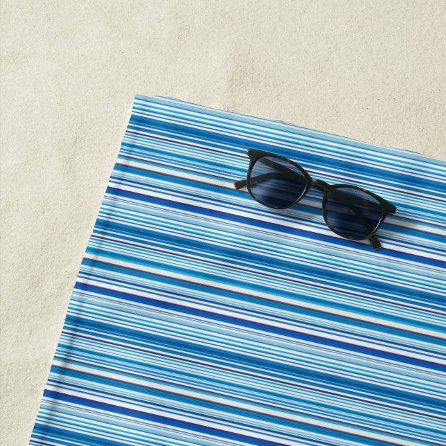 Süße blaue weiße Streifen Strandtuch (Beispiel)