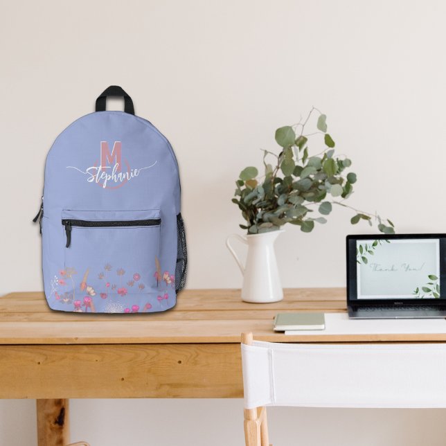 Süße Blume mit Monogramm Bedruckter Rucksack (Von Creator hochgeladen)