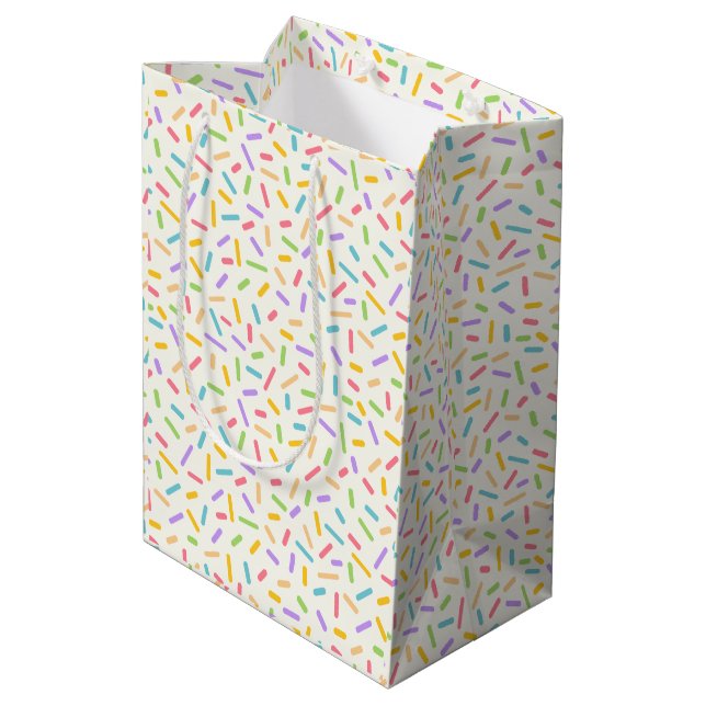 Süße Candy-Sprinkles-Muster-Geschenktasche Mittlere Geschenktüte (Rückseite Schrägansicht)