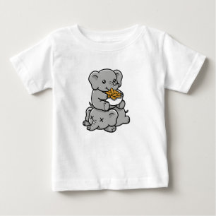 Süße Cartoon-Elefanten, die Erdnüsse essen, lustig Baby T-shirt