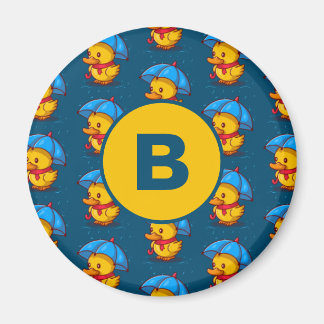 Süße Cartoon-Enten unter Regenschirmen Monogramm Magnet