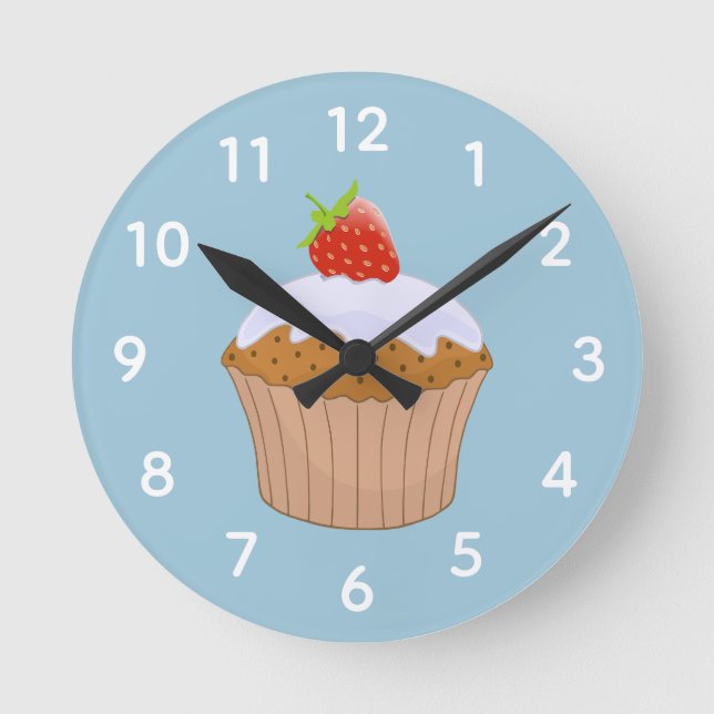 Süße Erdbeerbrötchen Blau Runde Wanduhr (Vorderseite)