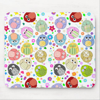 Süße Eulen und Blumenmuster Mousepad