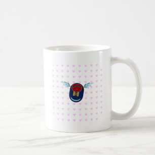 Süße geflügelte Schuh-Cartoon & rosa Herzen Tasse