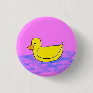 Süße gelbe Ente auf rosa Knopf Button