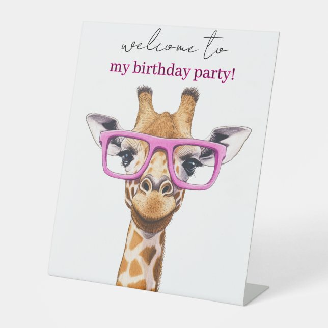  Süße Giraffe mit rosa Brille Sockelschild (Vorderseite)