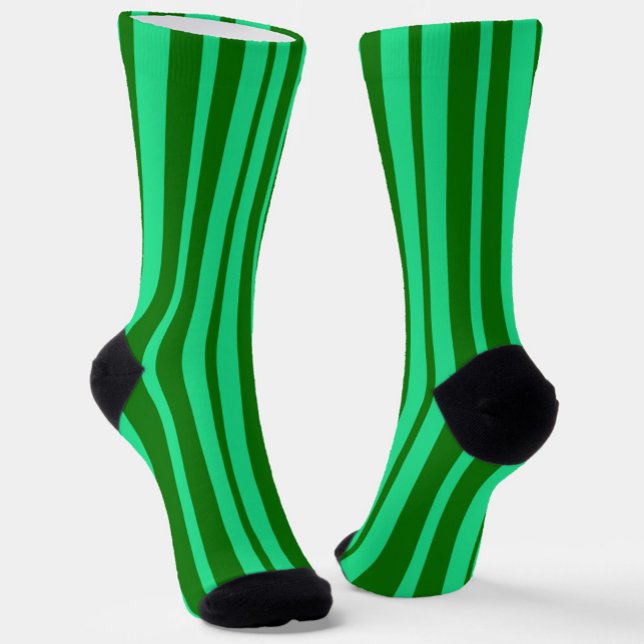 Süße grüne stilvolle Streifenmuster-Design  Socken (Von Creator hochgeladen)