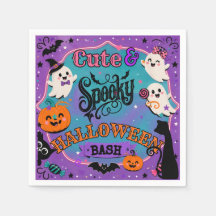 Süße gruselige Halloween-Geister und Kürbis-Party