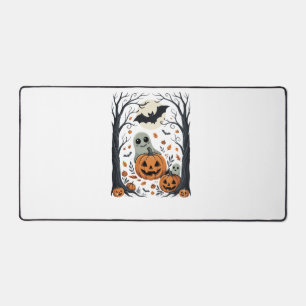 Süße Halloween-Geister und Jack O Lantern Wald Schreibtischunterlage