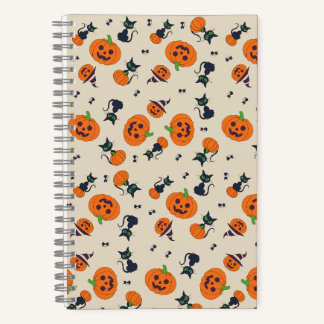 Süße Halloween-Kürbisse und schwarze Katzen Muster Notizbuch