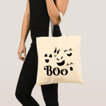 Süße Halloween-Schwarz-Weiß-BOO-Geister-Gesichter